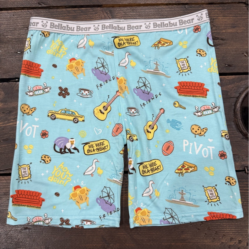 Kids Pajamas - Friends Theme - NWT - Picture 3 of 3